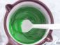 Preview: Bunte Candy Melts Glasur 250g Grün schmelzen