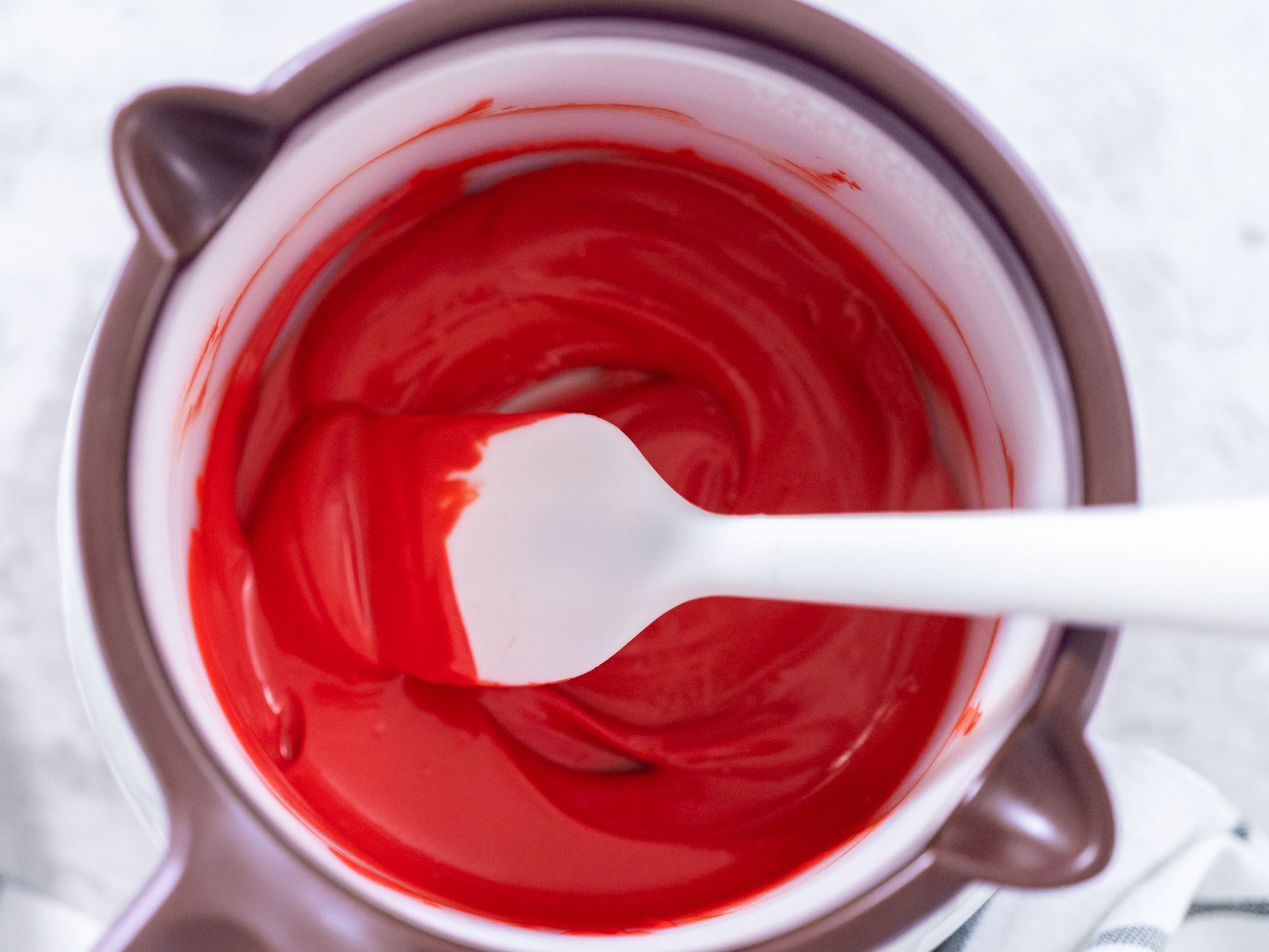 Bunte Candy Melts Glasur 250g Rot schmelzen